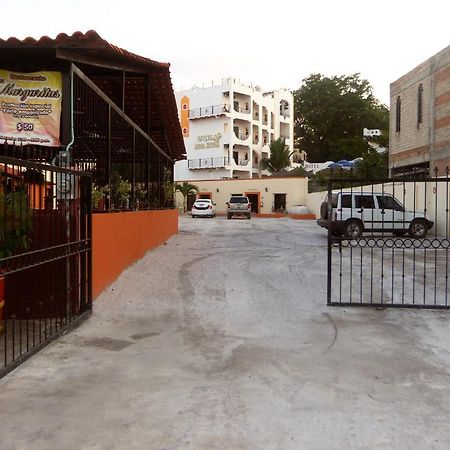 Casa Margarita Hotel رينكون دي غوايابيتوس المظهر الخارجي الصورة