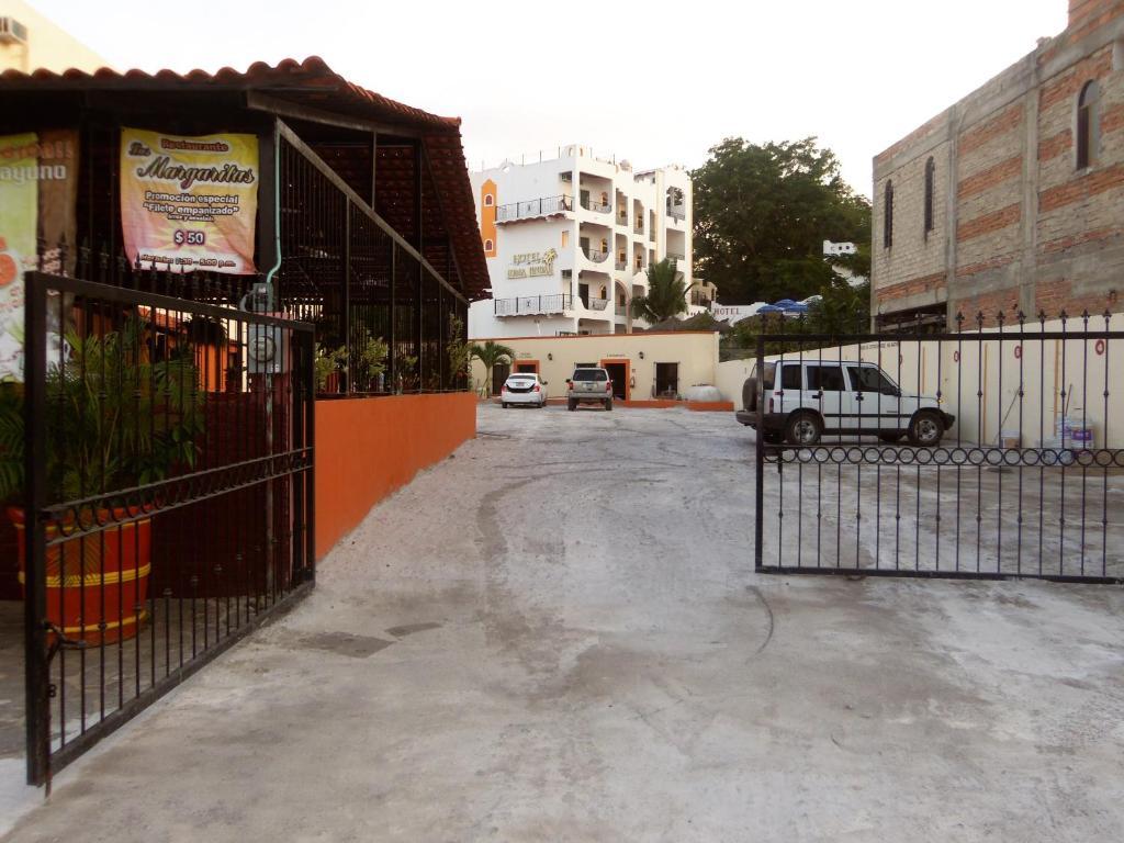 Casa Margarita Hotel رينكون دي غوايابيتوس المظهر الخارجي الصورة