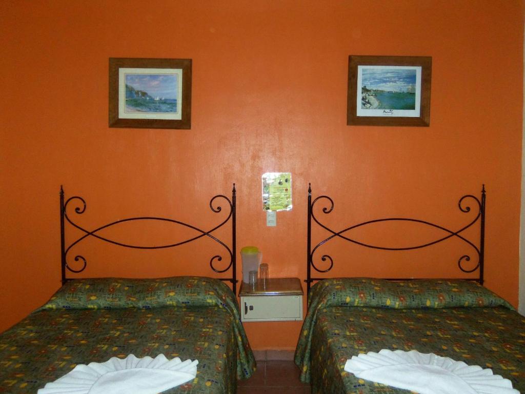 Casa Margarita Hotel رينكون دي غوايابيتوس الغرفة الصورة